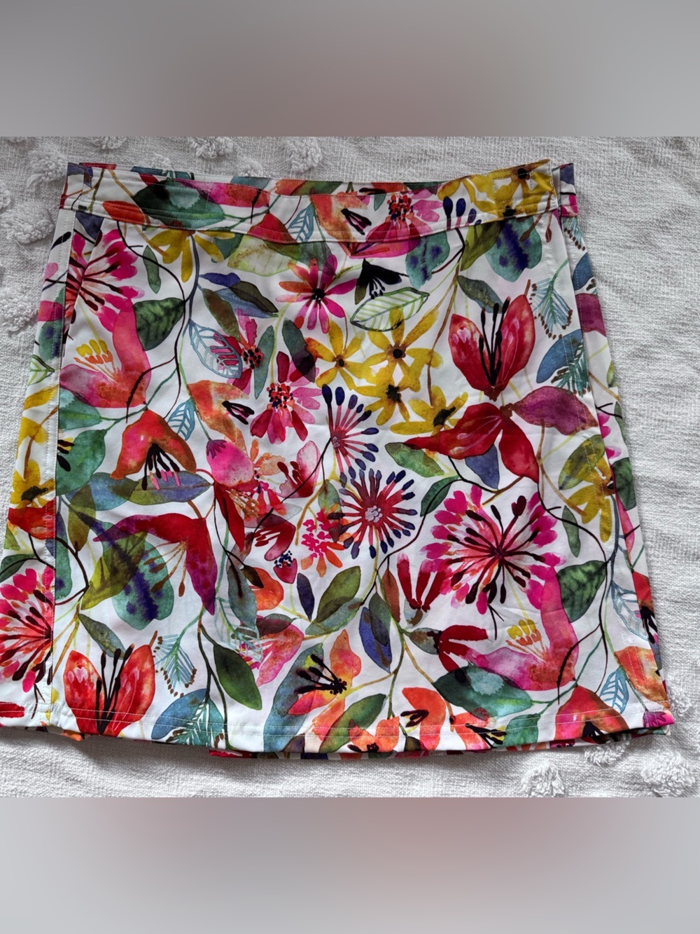 RipSkirt Hawaii Length 1 Wrap Skirt in Wildflower Watercolor Size Large